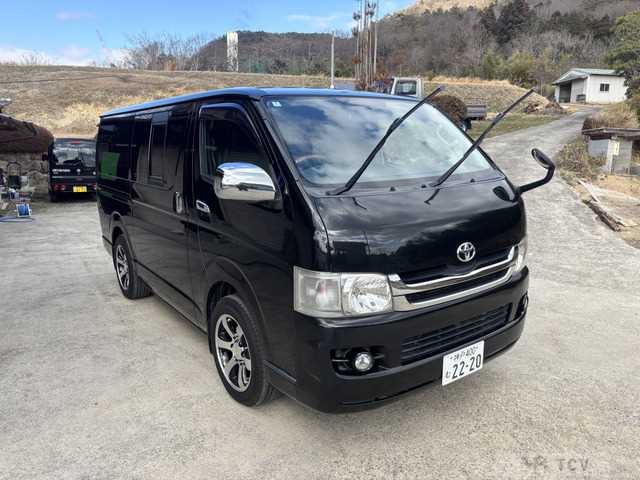 2010 Toyota Hiace Van