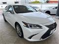 2019 Lexus ES