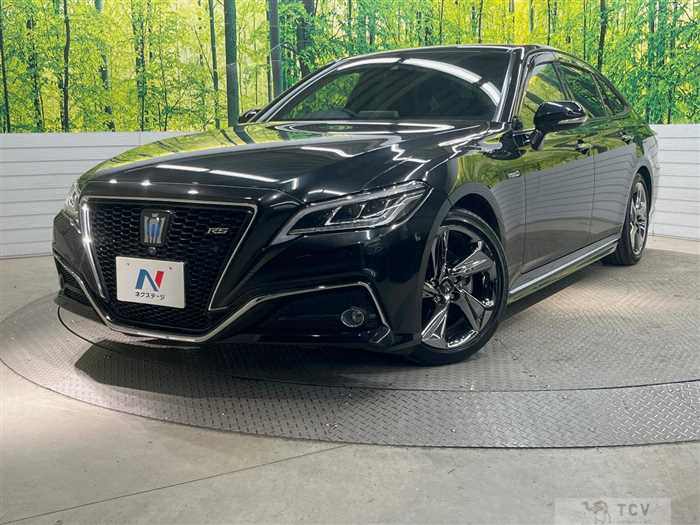 2019 Toyota Crown Hybrid