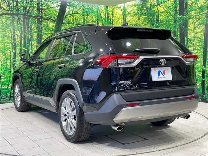 Toyota RAV4 2023 — миниатюра 10