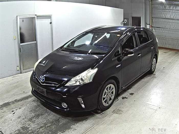 2013 Toyota PRIUS α