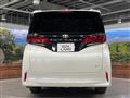2024 Toyota Alphard Hybrid