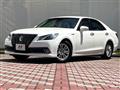 2013 Toyota Crown Hybrid