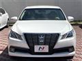2013 Toyota Crown Hybrid