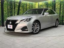 2017 Toyota Crown Hybrid