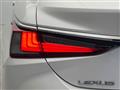 2019 Lexus ES