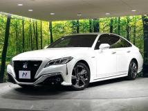 2019 Toyota Crown Hybrid