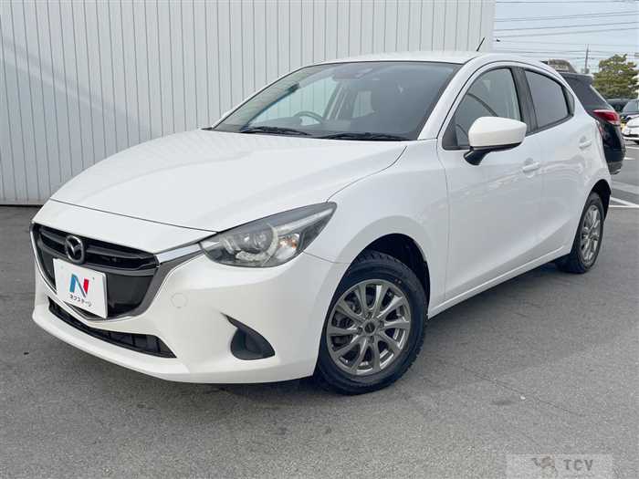 2016 Mazda Demio