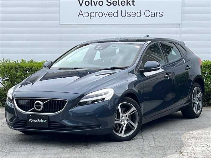 2017 Volvo V40