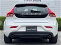 2018 Volvo V40