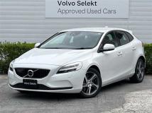 2018 Volvo V40
