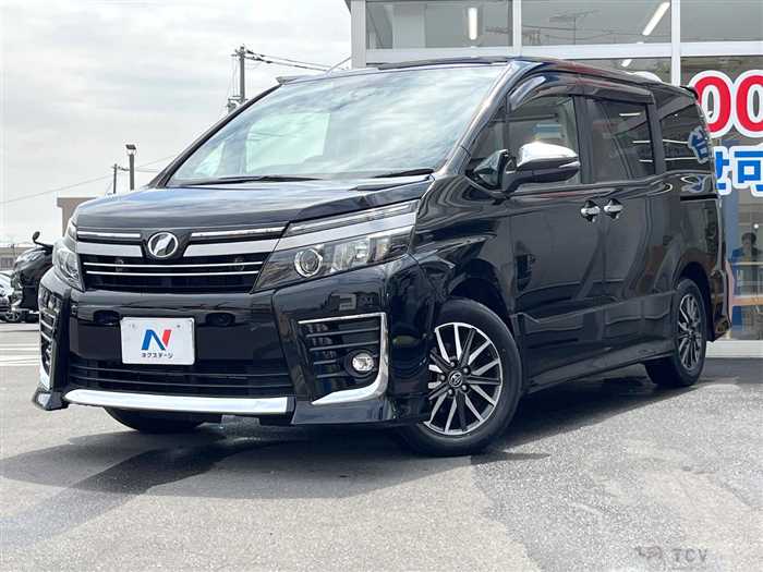 2017 Toyota Voxy
