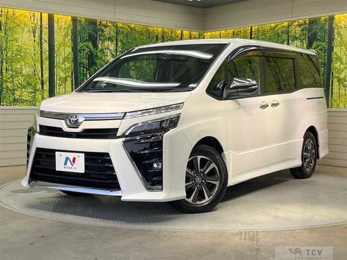 2021 Toyota Voxy