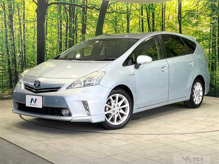 2012 Toyota PRIUS α