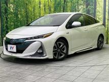 2017 Toyota Prius PHV