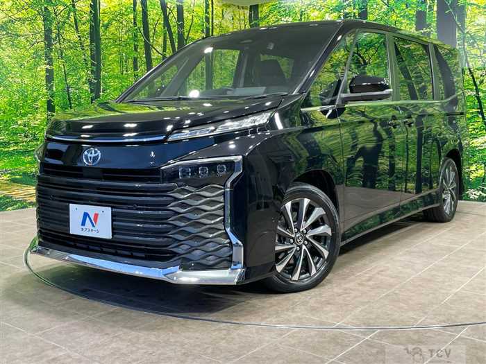 2022 Toyota Voxy