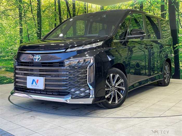 2022 Toyota Voxy
