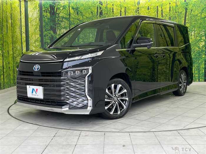 2023 Toyota Voxy