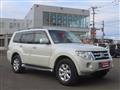 2012 Mitsubishi Pajero