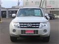 2012 Mitsubishi Pajero