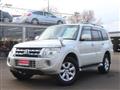 2012 Mitsubishi Pajero