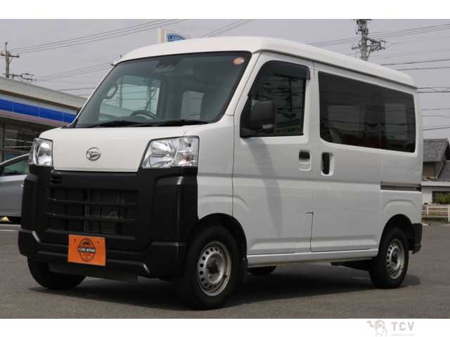 2022 Daihatsu Hijet Cargo