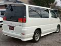 2001 Nissan Elgrand