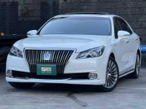 2015 Toyota Crown Majesta