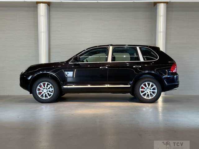 2004 Porsche Cayenne