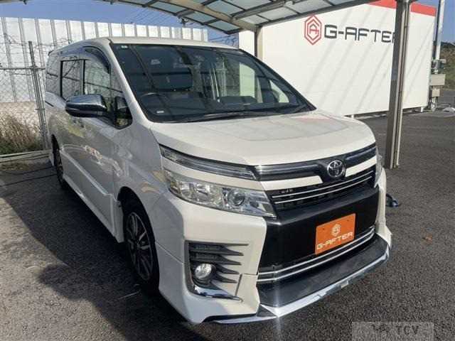 2016 Toyota Voxy