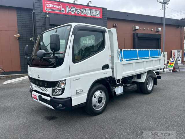 2025 Mitsubishi Canter
