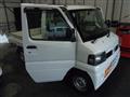 2009 Nissan Clipper Truck