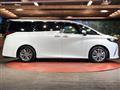 2023 Toyota Alphard Hybrid
