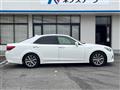 2016 Toyota Crown Hybrid