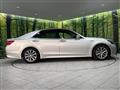 2017 Toyota Crown Hybrid