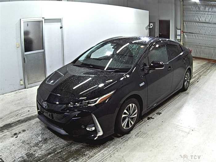 2017 Toyota Prius PHV