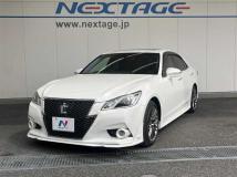 2013 Toyota Crown