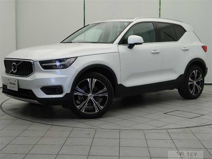 2021 Volvo XC40