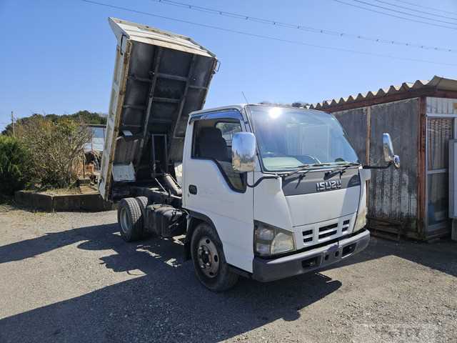 2005 Isuzu Isuzu Others