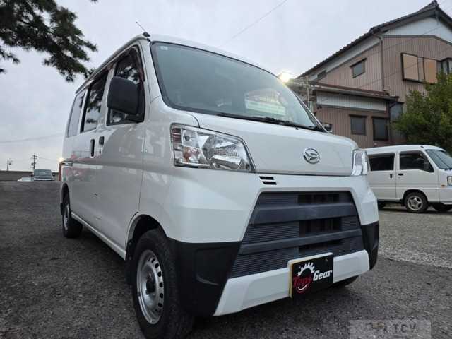 2018 Daihatsu Hijet Cargo