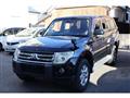 2009 Mitsubishi Pajero