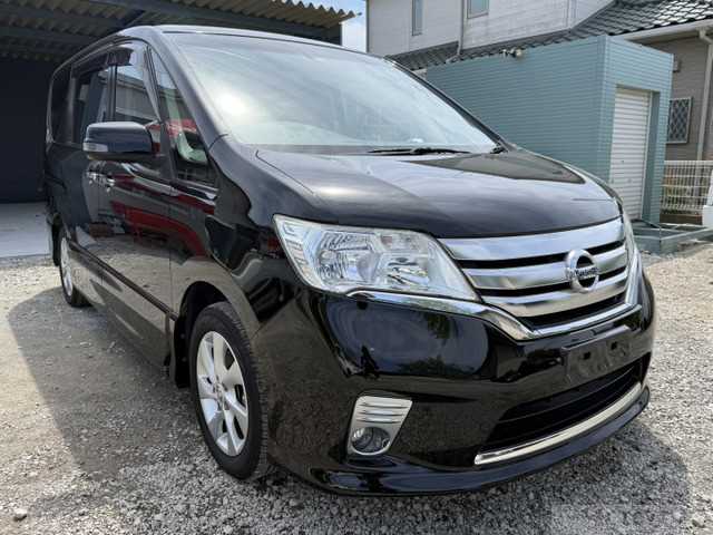 2012 Nissan Serena