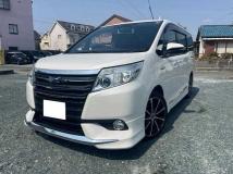 2016 Toyota Noah