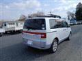 2008 Mitsubishi Delica D5