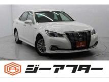 2015 Toyota Crown