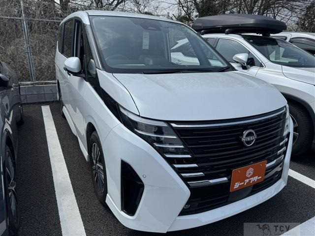2025 Nissan Serena