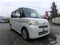 2011 Daihatsu Tanto