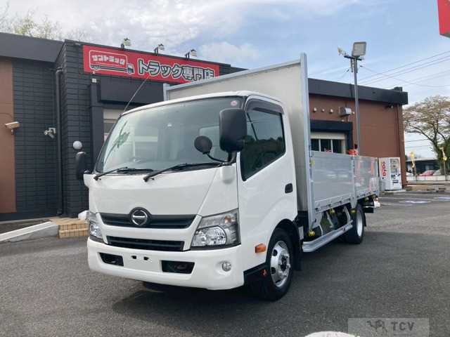 2015 Hino Dutro