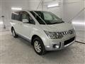 2008 Mitsubishi Delica D5