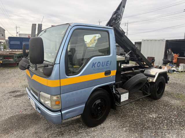 2004 Isuzu Isuzu Others